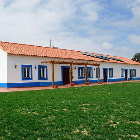 O Monte Da Estrada Guest House Zambujeira do Mar Bagian luar foto
