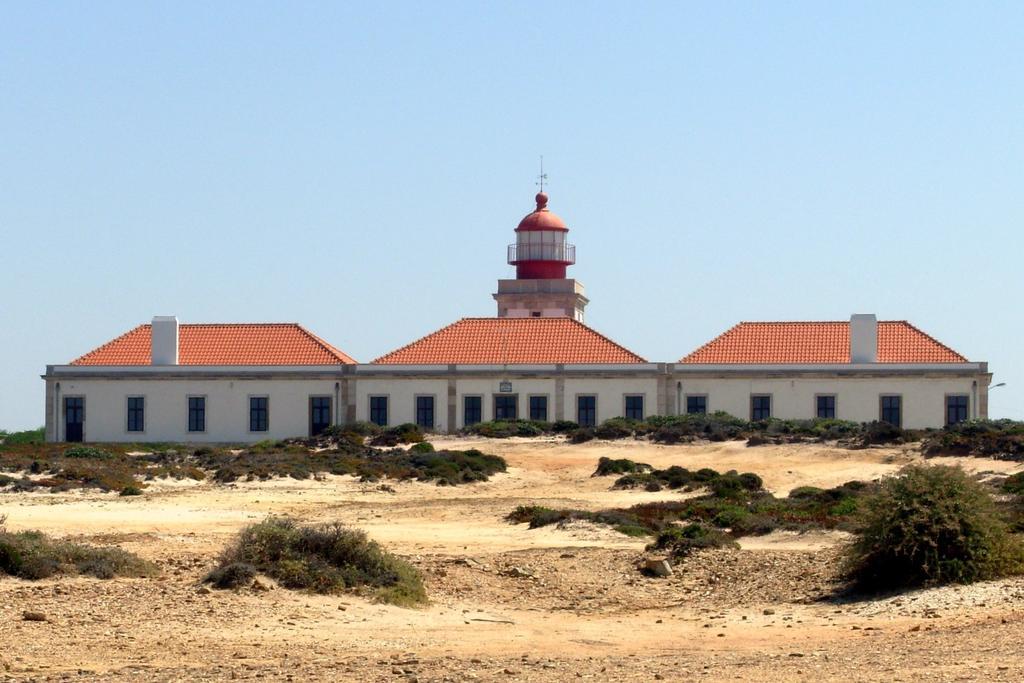 O Monte Da Estrada Guest House Zambujeira do Mar Bagian luar foto